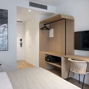 Standard Double or Twin Room Balcony